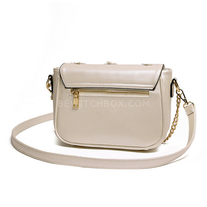 Flap shoulder bag with plum flower ornaments